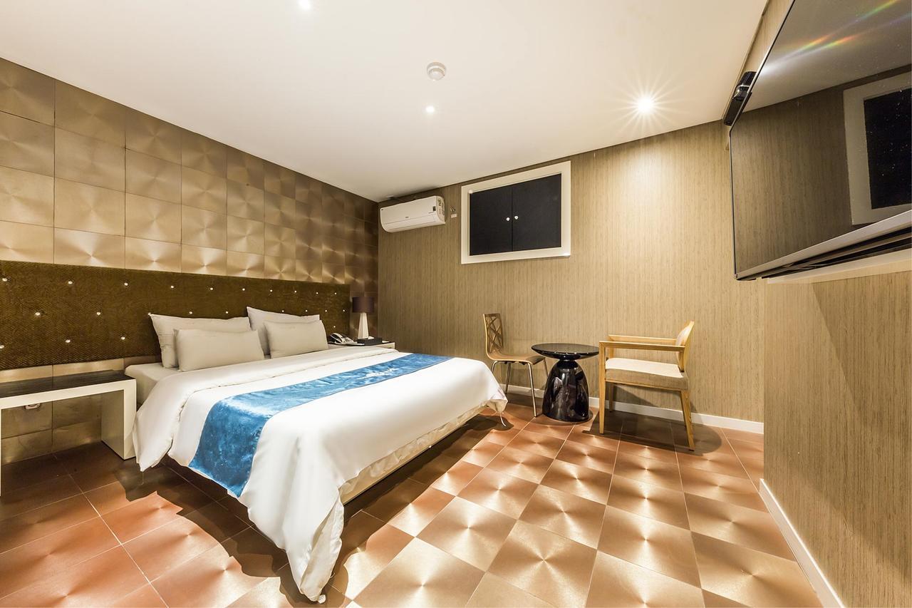 Cheonho Hotel The Blue Seul Exterior foto